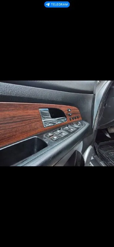 Рекстон 2008 рестайлинг🚀 3.2 бензин автомат полный привод‼️ 2 владельца✅ 2 ключа🔑🔑 оригинал птс пробег всего 170.000⚡️ автотека зелень 🌿 всего 1 мелкое дтп😂 кузову без ремонтов! техничка прекрасно! мотор работает как часы! коробка листает! салон живой😍 на хороший зимней резине🛞 жирная комплектация : кожаный мульти-руль, автосвет, полный электропакет, отделка под дерево, кожаный салон на электро-регулировках, память сидений, круиз, датчик дождя, музыка, климат, подогревы жоп и т. д цена 750 без торга и обмена @avto_lord +79498571238 - фотография - 3