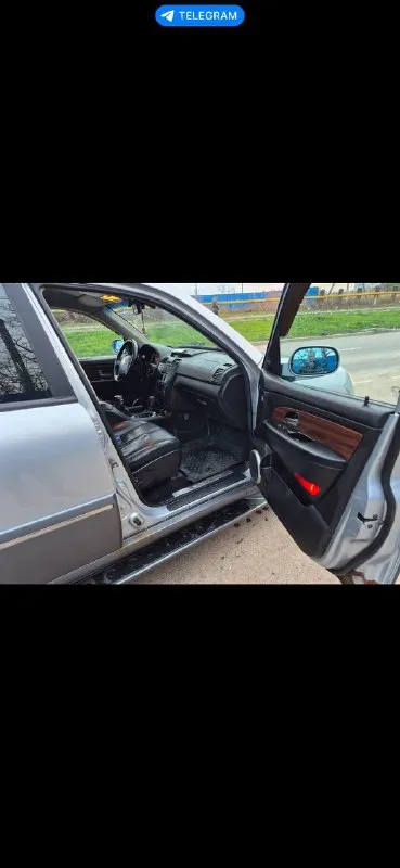 Рекстон 2008 рестайлинг🚀 3.2 бензин автомат полный привод‼️ 2 владельца✅ 2 ключа🔑🔑 оригинал птс пробег всего 170.000⚡️ автотека зелень 🌿 всего 1 мелкое дтп😂 кузову без ремонтов! техничка прекрасно! мотор работает как часы! коробка листает! салон живой😍 на хороший зимней резине🛞 жирная комплектация : кожаный мульти-руль, автосвет, полный электропакет, отделка под дерево, кожаный салон на электро-регулировках, память сидений, круиз, датчик дождя, музыка, климат, подогревы жоп и т. д цена 750 без торга и обмена @avto_lord +79498571238 - фотография - 7