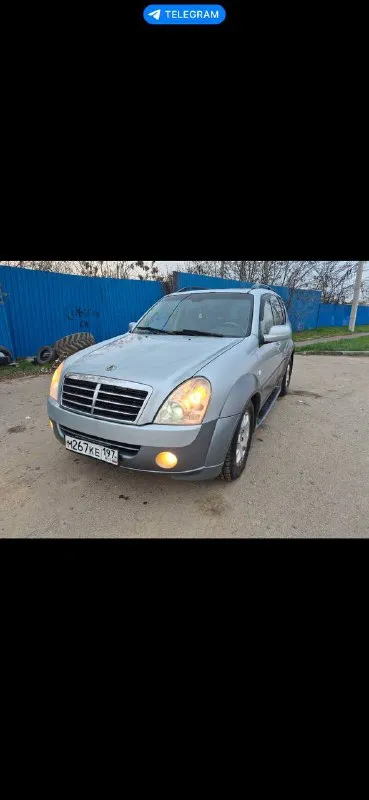 Рекстон 2008 рестайлинг🚀 3.2 бензин автомат полный привод‼️ 2 владельца✅ 2 ключа🔑🔑 оригинал птс пробег всего 170.000⚡️ автотека зелень 🌿 всего 1 мелкое дтп😂 кузову без ремонтов! техничка прекрасно! мотор работает как часы! коробка листает! салон живой😍 на хороший зимней резине🛞 жирная комплектация : кожаный мульти-руль, автосвет, полный электропакет, отделка под дерево, кожаный салон на электро-регулировках, память сидений, круиз, датчик дождя, музыка, климат, подогревы жоп и т. д цена 750 без торга и обмена @avto_lord +79498571238 - фотография - 9