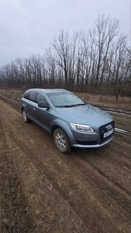 Продам audi q7 3.0tdi 2006г. в двигатель bug чувствует себя отлично. + еще один мотор в довесок ( пробило прокладку гбц ) +тнвд и много мелочей. кпп неубиваемый aisin так- чувствует себя отлично. по ходовой требует замены нижних передних рычагов, один есть в комплекте (новый), один жду доставку. машиной владею год, много что сделано : форсунки полный ремонт, турбина, кардан, моторчик дворников, моторчик печки, резистор печки, передние амортизаторы, рычаги задней подвески, замена двигателя. с машиной отдаю 21 колеса otto fuchs оригинал ( резина пара под замену), сейчас на 18 зиме. оптика билед - асфальт сушит. машина на обычной подвеске не пневма с завода. без панорамы. цена 1300 000₽ минимальный торг. готов рассмотреть обмен с вашей доплатой ( возможно на что-то с дефектом двигателя или кпп). причина продажи нужны деньги. +79494663191 - фотография - 6