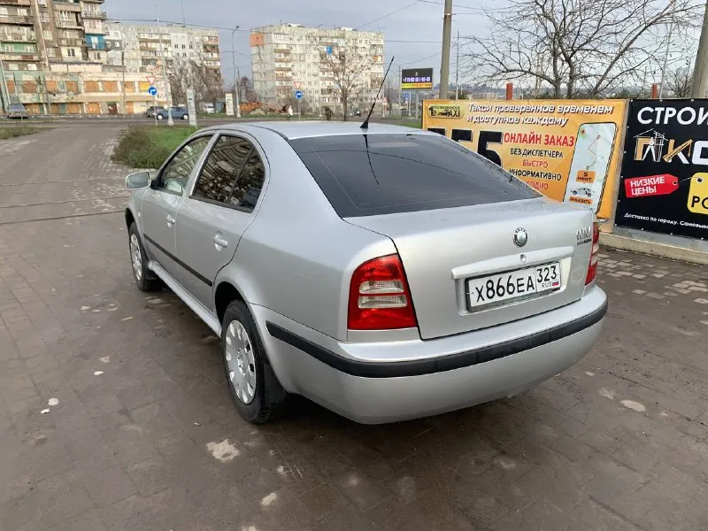 Skoda octavia 1.9 dti год 2006 авто в хорошем состоянии по факту два хозяина была в одной семье двигатель работает хорошо масло не ест движок сухой ходовка только после ремонта много чего поменял кузов почти весь в заводском окрасе есть комплект зимы шиповка пробег 237т остальные вопросы по телефону пишите г. мариуполь цена 570т +79895279194 - фотография - 4