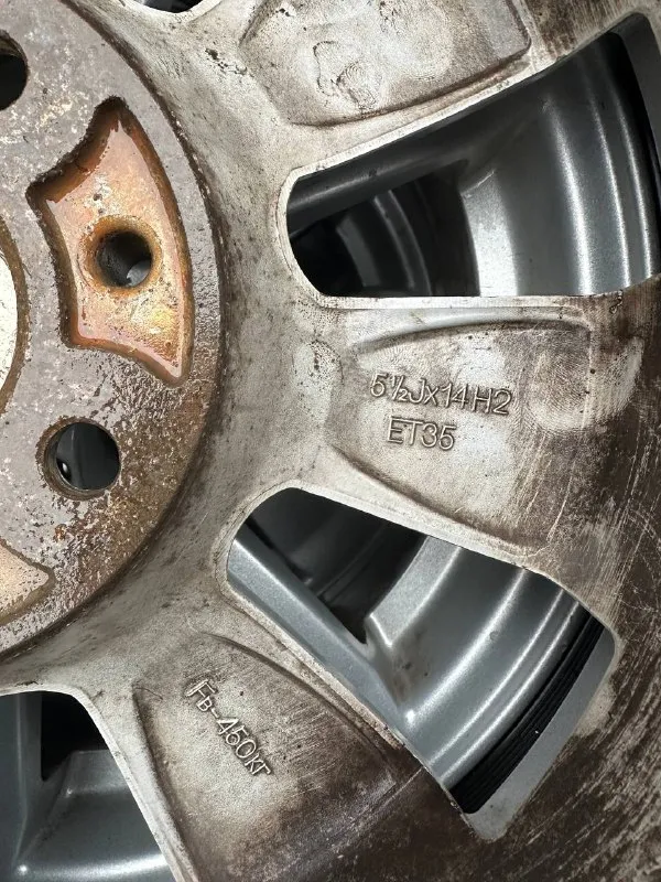 Πpoдaм: колёса r-14 на автоваз / lada цена: 15.000 руб за комплект - 4.шт (диски + резина!) ✅ оригинальные диски: k&k, модель: гранта норма (кс577). диски - без следов сварки. хaрaктeриcтики: et-35, 5.5j, цо- 58.6, 4x98‼️ ✅ резина летняя (2021.г): 185 / 70 / r14 достались с автомобилем. стояли на гранте. 📍осмотр в г. дoнецк, калининский р-н. 📞🇷🇺звоните: +7 949-412-35-77 - фотография - 9