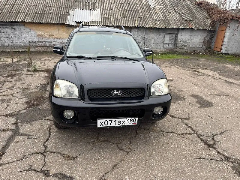 Продам hyundai santa fe 2003год. машина в достойном состоянии. 2.4 бензин. по машине всё работает. новая зимняя резина, второй комплект летней резины на дисках. с переоформлением. машина находится в донецке. цена 520.000р. все подробности по телефону +79493820834. - фотография - 8