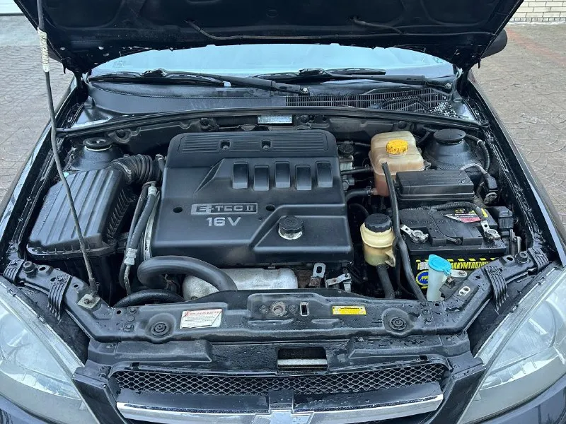 Продам chevrolet lacetti объем 1.6 год выпуска 2007 пробег 193000 в идеальном состоянии, без рыжиков, вмятин, царапин, двигатель работает идеально, не дымит, не троит, масло не ест, коробка переключается без хрустов, не выбивает, кондиционер заправлен работает, цена 495 000 остальные вопросы по телефону +79493943583 - фотография - 9