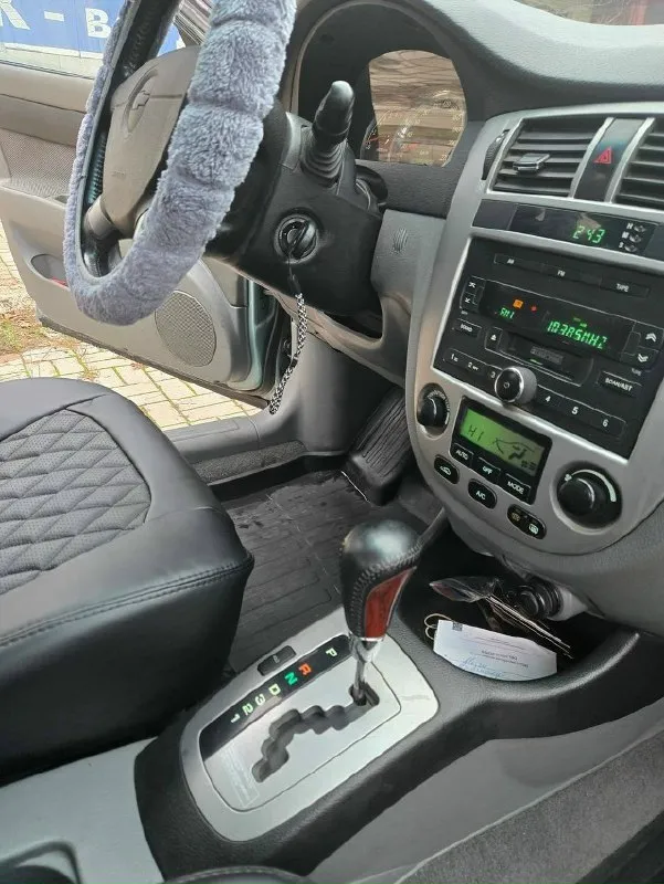 Продам chevrolet лачетти cdx, мотор 1.8, коробка автомат. год 2006, куплен в автосалоне, пробег 142 тыс км. климат, усилитель руля, abs, 4 стеклоподьемника, цена 620 тыс рублей, донецк +79495102741; +79495102742 📞 звоните: +7(949)5102741 - фотография - 2