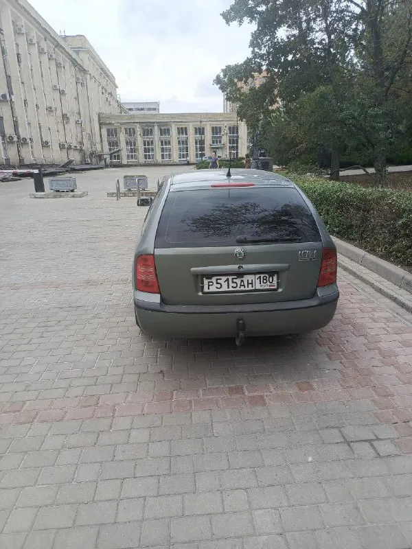 Продаётся skoda тур 2000 г. , пробег 235. зима резина. зима на жел. дисках. цена 600000+ торг. находится в донецке. объявление попросили выложить. всю информацию расскажет хозяин: +79493169874 эдуард. продаётся от хозяина, любые проверки, переоформление в мрео. 📞 звоните: +7(949)3169874 - фотография - 3