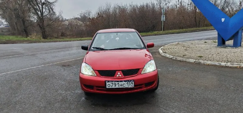 Продам лансер 9 2005г машиной владею 2 года все нюансы расскажу как есть цена 450 тысяч 2 комплекта резины реальному покупателю торг, машина полностью отслужена переварена есть нюансы по лакокрасочным т +79626412245 - фотография - 2