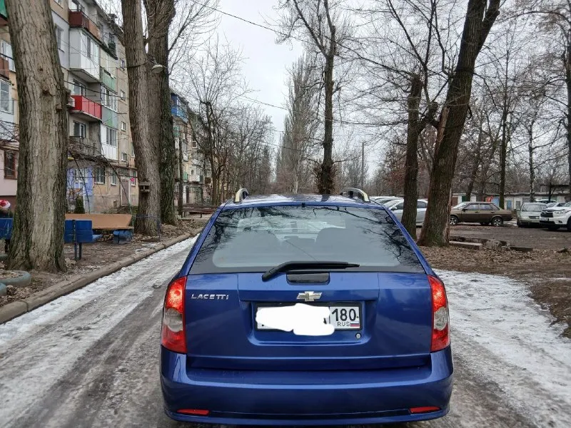 Продам chevrolet лачетти 2011год собственник один хозяин покупал новую машина как новая не бита не крашена родной пробег 76 тысяч прошла обслужил полностью ремни ролики помпу масла фильтра все что нужно было обслужил автомобиль обработан оцинкован полная комплектация кондиционер дует отлично 👍 достойная машина кто хочет хороший автомобиль это то что надо +79490871724 цена 580 тысяч 📞 звоните: +7(949)0871724 - фотография - 3