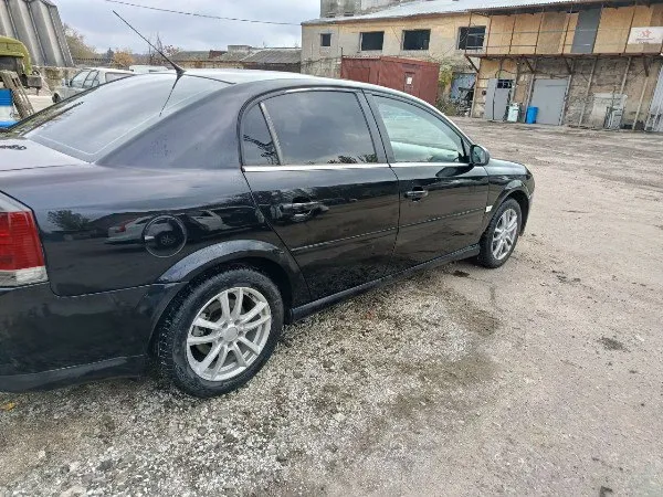 Продам opel vectra c 2008г. в.244т. км. все стекла родные!по технике обслужена. фазики заменены, не дизелят. теплообменник обслужен, новый модуль зажигания. мотор работает ровно!кондиционер заправлен, работает. андроид магнитола, сигнализация с автозапуском. авто без вложений, на уверенном ходу, сел поехал! цена 410т. р. хороший торг только после осмотра автомобиля! +79495035751 📞 звоните: +7(949)5035751 - фотография - 5
