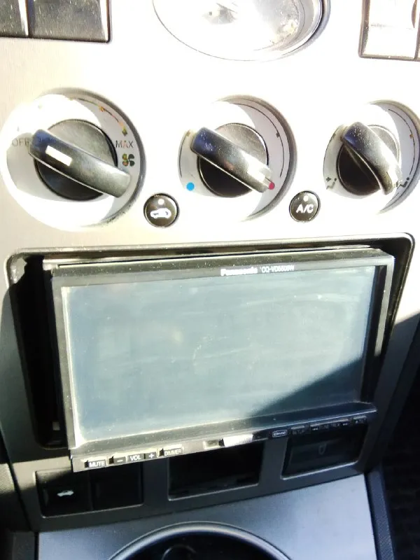 Днр, макеевка ford мондео 3. год 2002. кузов оцинкованный, есть притертость см фото. колёса зима, диски как спереди. 2.0 бензин (145л. с) - пробег 270 тыс. срочно, цена 280 тыс рублей. есть торг из-за срочности. всё вопросы по телефону или пишите в вк, вам перезвоню, сейчас в дороге не всегда связь есть. машина на отличном ходу, для езды хороший авто, езжу на нём на расстояние тысячу-две- три тысячи км спокойно и едет отлично, расход топлива 9л в смешанном цикле. очень большая, удобная во всём. в обслуживании тоже не прихотливая. 8 (909) 467-07-90 цена 280 тысяч рублей. звоните или пишите в вк, всё расскажу она у меня три года знаю про это авто всё. 📞 звоните: +7(909)4670790 - фотография - 7