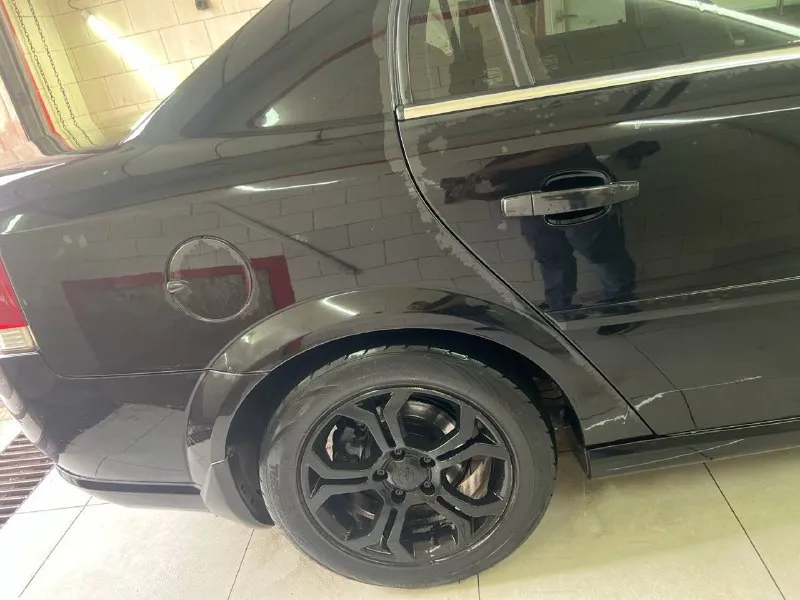 Продам opel на отличном ходу! машина 2008 года выпуска автомат работает как положено двигатель тоже!... - фотография