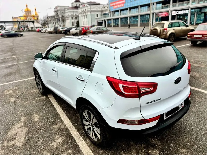 🚗 Kia sportage
Продам kia sportag premium
Год: 2011
Тип кпп: автоматическая
Пробег: 157.000
Комплектация максимальная!
Привод полный
Мотор-2.0 бензин
Стекла все родные !
Продам свой личный автомобиль в отличнейшем состоянии, авто обслужена для себя! Все ключи, брелки все комплектное !
Согласен на любые проверки
Комплектация самая полная для данного автомобиля вплоть до авто парковки понарамы и штатного ксенона, обслужена полностью, масла фильтра все поменяно 2т. С км назад полный привод в новом состоянии. Много писать что делал и какая комплектация!
Продажа только с переоформлением в мрэо! Местный учет 180!
Доки все оригинал
Территориально нахожусь г. Донецк
Цена: 1.420.000.торг
📞🇷🇺Звоните: +79495905326 - фотография - 3