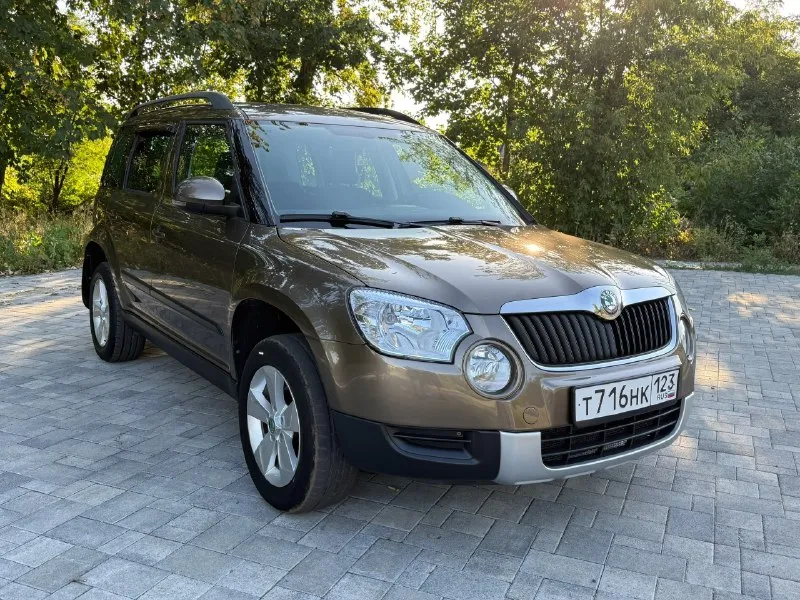 Skoda yeti 2013 1.4t пробег 120000 км ☑ ️1 владелец птс оригинал машина в хорошем состоянии, двигатель не троит, не дымит, масло не ест, коробка переключается во всех режимах без нареканий, заменеено сцепление на оригинал 10 км назад по электрике всё работает, ошибок нет комплектация: кондиционер, подогрев сидений, круиз-контроль, датчик света, электрорегулировка зеркал, из дополнительного установлена сигнализация с автозапуском, резина зима лето. авто на 180 учете я хозяин 950000₽ осмотр г. донецк 📞 +79493000452 📞 звоните: +7(949)3000452 - фотография - 6