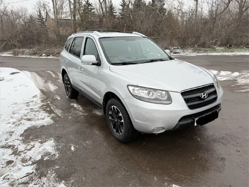 Hyundai santa fe. 2008г 2.2дизель автомат. машина в максимальной комплектации, в идеальном состоянии как внешне так и технически, кто первый приедет тот и заберет!пробег 182т. к.цена 1мл 130тр. г макеевка +79494961061 - фотография - 2