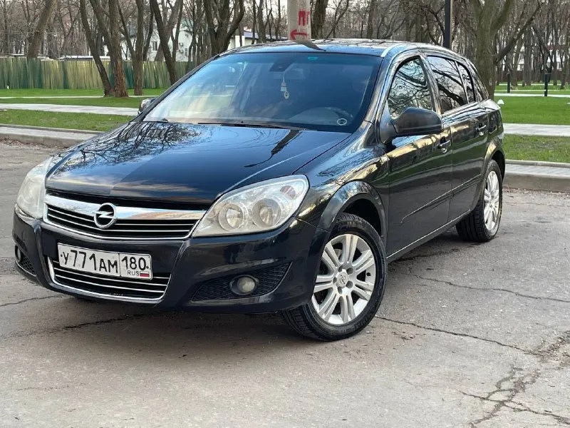 В продаже opel astra h 1.6l 2011г 160 пробег 2 подъемника гидроусилитель кондиционер круиз контроль... - фотография