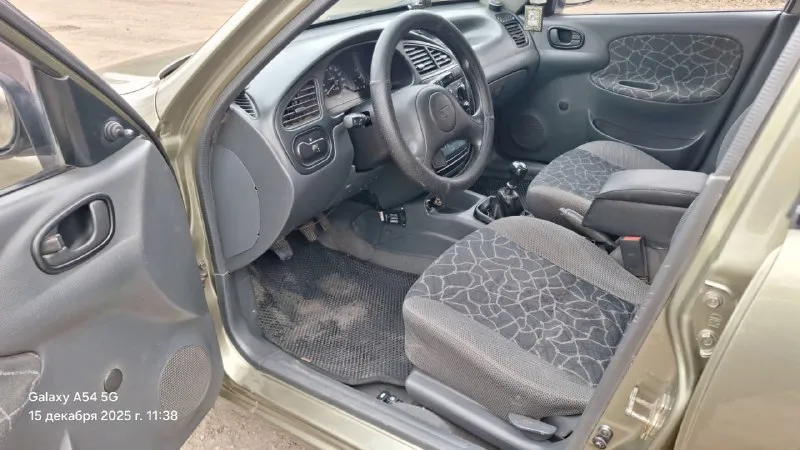 Daewoo lanos 2003. 210000км, обслужена, обработана. базовая комплектация. в дтп не участвовала. колеса 13" зима на штампах, лето 14" на легкосплавных дисках. газ/бензин multimedia, gps, bluetooth, камера заднего вида, сигнализация, центральный замок, стеклоподъемники. 250000р без торга. +7 949 3076960 владимир 📲 tg: владимир 📞 звоните: +7(949)3076960 - фотография - 5