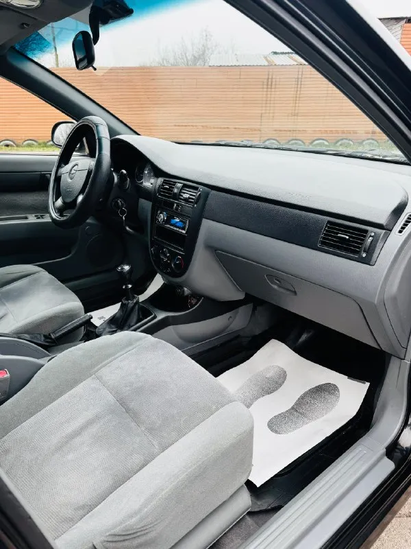 🏎️ chevrolet лачети ✅ 2008 ✅ 1,6 бензин ✅ механика ✅ 195.000 км авто в отличном состоянии, один хозяин за все время, автомобиль весь в родном окрасе, все стекла родные, техника на 5+ было произведено то цена 590.000 тыс. +79495022772 📞 звоните: +7(949)5022772 - фотография - 10