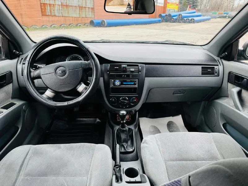 🏎️ chevrolet лачети ✅ 2008 ✅ 1,6 бензин ✅ механика ✅ 195.000 км авто в отличном состоянии, один хозяин за все время, автомобиль весь в родном окрасе, все стекла родные, техника на 5+ было произведено то цена 590.000 тыс. +79495022772 📞 звоните: +7(949)5022772 - фотография - 9