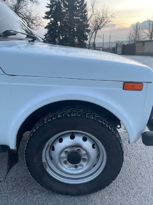 Горловка енакиево лада нива 2016 года 2 хозяина птс оригинал пробег 141000 абс кондиционер стеклоподъемники в хорошем состоянии цена 530000! 89498704772 - фотография - 9