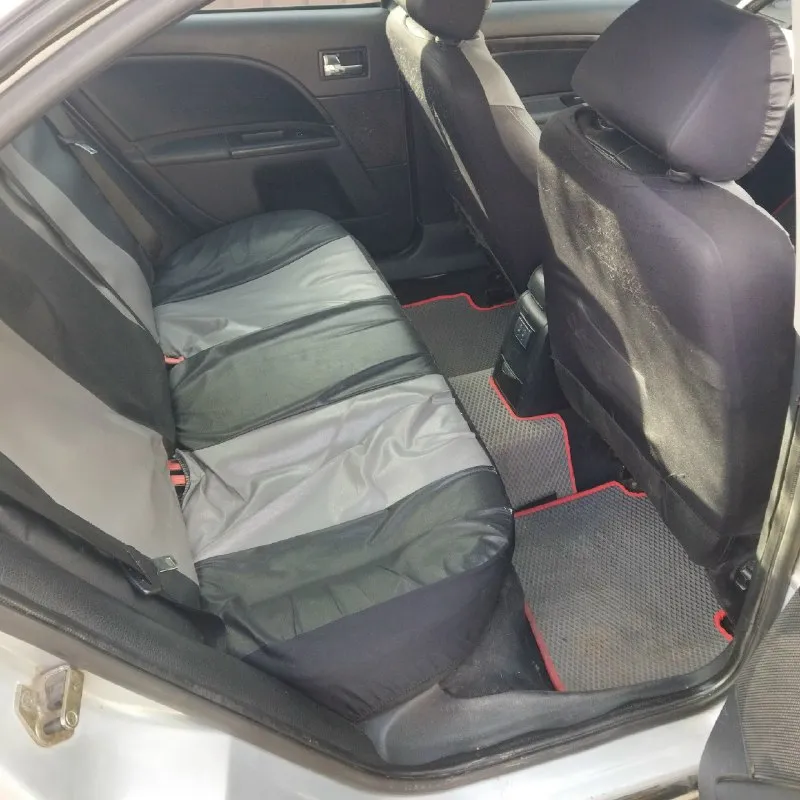 Продам ford мондео 3 2.0 бензин, мкпп на уверенном ходу, сел и поехал, подогрев передних сидений, обогрев заднего стекла, 4 эл стеклоподъёмника с доводчиками, центральный замок, эл. зеркала, цена 380тыс торг у капота телефон 79493313771 📞 звоните: +7(949)3313771 - фотография - 4