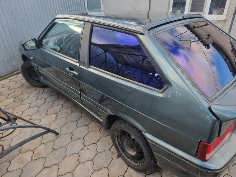 Продам ваз 2113, 2011 год 1.6 210т пробега. по кузову в нормальном состоянии. коробка на отлично, ходовая збитая, родной телевизор, бортовой компьютер, центральный замок, музыка, зимняя резина, шумоизоляция. стс, птс и дкп в наличии. возможен обмен на мототранспорт с вашей доплатой. цена 200 тр. +79490686022 +79497082062 📲 tg: артём 📞 звоните: +7(949)0686022 - фотография - 3