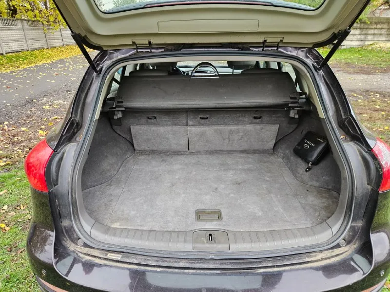 Продам infiniti ex35 2008 г. в. пробег 180000 км в одних руках с момента покупки. без дтп. заводские стекла и окрас. два ключа. полный привод, акпп гидротрансформатор, стеклопакет, подогрев сидений, музыка bose, люк, бесключевой доступ, свежая зимняя резина. +79493231242 (телеграмм) цена = 1200000 рублей - фотография - 10