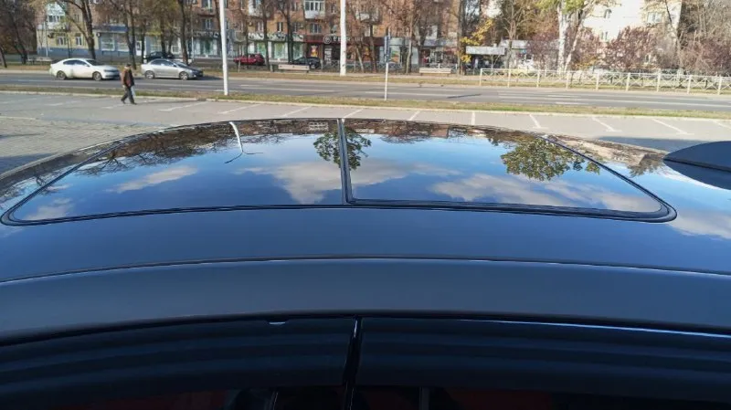 Chevrolet malibu, 2017, (вин: 2018), 1,5,160 л. с. автомат. пробег 170000 км. в отличном состоянии. авто на новой зимней резине. (новая летняя резина в комплекте). неплохая комплектация: бесключевой доступ, кнопка старт-стоп, система старт-стоп, автозавод с ключа, люк (панорама), магнитола с car play, камера заднего вида, круиз-контроль, led лампы в фарах, хороший видеорегистратор с 3 камерами( перед, зад, салон), и. т.д. все стекла заводские, включая лобовое. ходовая, двигатель-отлично. 2 владельца. штрафов, ограничений нет. собственник. 1330000 рублей. +79493043638; +79495966461 - фотография - 9