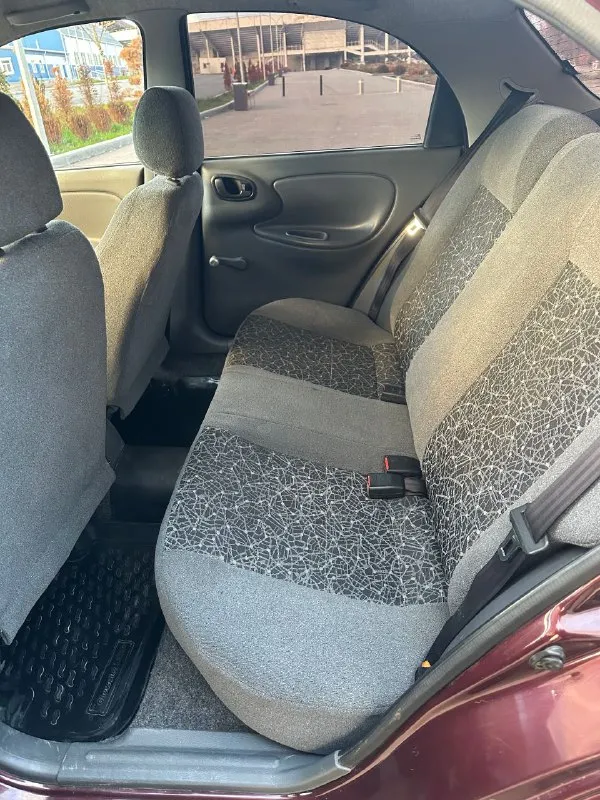 Продам: lanos 1.5 (zaz chance) год выпуска: 2011 ✅ пробег: 137.000 км (оригинальный) - автомобиль в хорошем состоянии, в дтп не участвовал, гаражное хранение. масло, фильтра, антифриз, свечи, колодки, аккумулятор, грм - заменены. ✅ кузов: на 80% в родном окрасе. стекла заводские. стаканы, пороги, дно - в отличном состоянии. - по ходовой части без нареканий. ручник работает! ✅ двигатель: 1.5л - не троит, масло не расходует. катализатор на месте❗ ✅ комплектация базовая: - музыка pioneer - 2 комплекта ключей - 2 комплекта колес ✅ документы: - автотека - зеленая 🍀 - птс оригинал (3 владельца) - продажа с переоформлением в мрео❗ 📍г. донецк, калининский р-н. цена: 299.999 руб 📞🇷🇺звоните: +79494123577 - фотография - 8