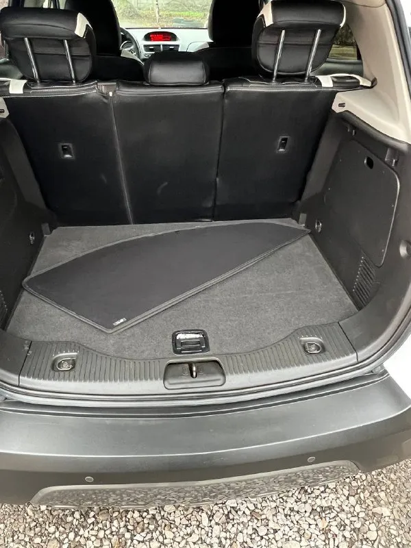 Продам opel mokka 2013 в супер состоянии!!! приехала с краснодара👍(все время находила там, солей морей не видела)! дно идеальное, все болтики как новые! всего два хозяина! пробег-130 # -1.8(140 л. с)(самый надежный, без задиров) коробка-автомат привод-полный комплектация -антиблокировочная система - система курсовой устойчивости - сигнализация - иммобилайзер - бортовой компьютер -круиз контроль - датчики света - датчики дождя -электропривод зеркал -климат контроль - подогревы сидений -подогрев руля -обогрев зеркал -парктроники перед и зад продам opel мокка в супер состоянии, 🍭💯очень комфортный паркетник, машина без посторонних звуков, мягкая на ход, салон и кузов в идеальном состоянии, в родном окрасе (без единого жука), мотор и коробка на отлично!2 ключа. делать ничего не нужно, сел поехал! машина без дтп -зеленая автотека! цена-1🍋315 🎁🎁🎁 тел+79494162204 осмотр-донецке/макеевка машинка просто пушка!!!🧨🔥 📲 tg: @genyaaaaa 📞 +7(949)4162204 📲 tg: @genyaaaaa 📞 звоните: +7(949)4162204 - фотография - 3