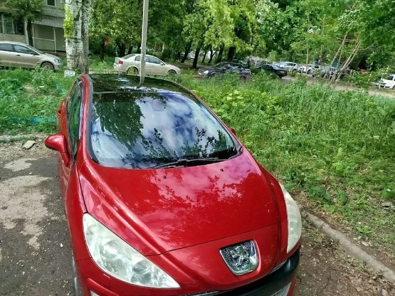 ❗️420 тысяч❗️продам peugeot 308 1,6 бензин 2008 года, мкпп, панорамная крыша, лэд свет, полный фарш,... - фотография