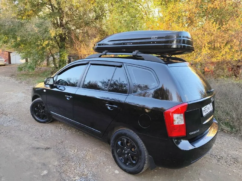 Kia carens 2010г. 7 - местный 118 тыс пробег. объем 2.0 акпп простой надёжный. 1145000тыс, руб. торг. не бит не крашен +79620792449 +7 949 584-05-71 ростов - горловка собственник. продаю вместительное 7- местное авто, вложений в ближайшем будущем не предвидеться, делалось всё для себя. акпп обслужено! замена; стойки, амортизаторы, опоры, пружины, проставки, подшипник, генератор, лямбда зонд, диски - колодки в круг, масло, фильтра, антифриз. т. д. документы с автосервисе и автомагазина имеются. установлены в птф линзы, светят даже днём. . кондиционер холодит- заправлен обслужен два комплекта резины зима-лето. еsp, корректор фар, мультируль, подогрев передних сидений, камера заднего вида. эл. стеклоподьемники вкруг. подогрев заднего -лобового стекла. aux, ipod, usb вход. кнопки не затёрты, руль не потёрт. очень вместительное авто. машина в кредите, в вашем присутствии погашу в банке. или через приложение. . залог снимут в течение суток! торг реальному покупателю. .. 📞 звоните: +7(949)5840571 - фотография - 3