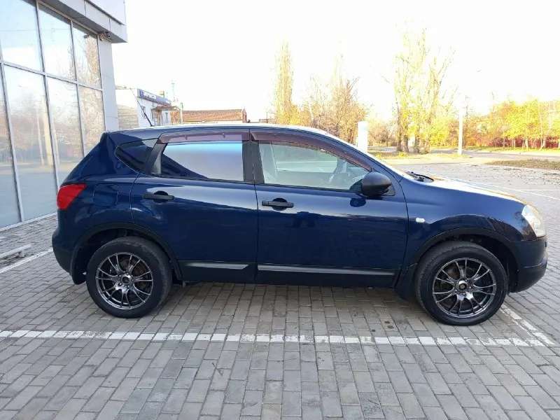 Продаю очень надёжный кроссовер nissan кашкай 2л 2008 год пробег оригинал 234ткм механика 6 ступени, автомобиль в хорошем состоянии вложении не требуется никаких кузов салон ходовой двигатель мкпп это все в отличном состоянии, масла в двигателе и в коробке и фильтра поменял, так же стоит хорошая акустика магнитола андроид, я хозяин машинный цена 890000тр +79495036203 звоните 📞 звоните: +7(949)5036203 - фотография - 5