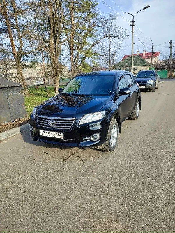 Продам toyota rav 4 2011 г. в. пробег 215 тыс. км. мотор 2.0,вариатор, полный привод, esp, abs, безк... - фотография