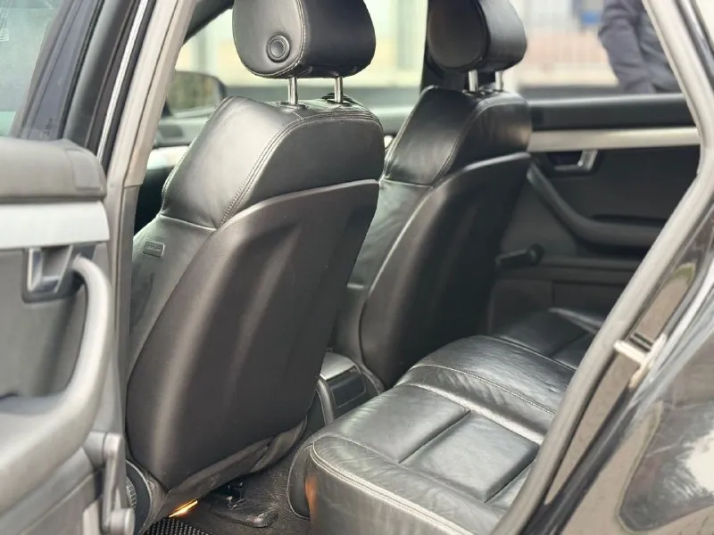 Audi a4 (b7) рестайлинг год 2008 мотор 2.0 дизель механика 6ступп уневерсал кожа мульти руль климат 2зоный новая зимняя резина пройдено полное то все расходники заменены ! ходовая часть вся перебрана новая ! документы полный порядок любое оформление! цена 770.000 ₽ тысяч рублей торг у капота ! контактная информация: объявление предусматривает удобный способ связи через телефон и популярные мессенджеры: - телефон: +7(949)910-02-20 / +79094088898 - мессенджеры: telegram, whatsapp г донецк ! - фотография - 9