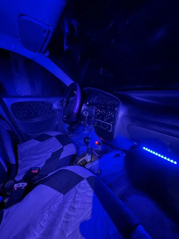 Daewoo ланос 2004г на ходу. 1,5л. кондиционер. бензин/газ( нужно только подключить). ходовка делалась недавно. новый комплект сцепления. передние электроподъемники. стильный салон, новые чехлы, хорошая музыка макеевка цена:150к. торг присутствует 79490412867 тг: по этому же номеру (qvolox) 📞 звоните: +7(949)0412867 - фотография - 2