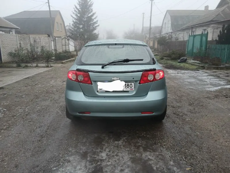 Chevrolet лачетти в идеальном состоянии, 2011 год,1,6 16 полная комплектация кондиционер дует отлично резина новая зима сигнализация стоит с обраной связью вложение не нужно всё обслужил машина в очень красивом цвете вся информация по телефону. +79490872582 📞 звоните: +7(949)0872582 - фотография - 4