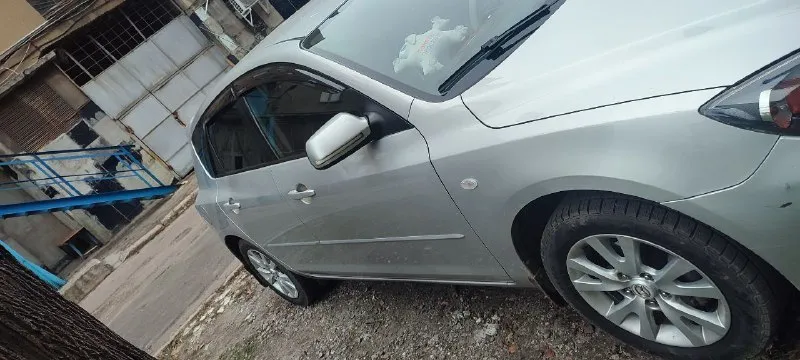 Продам мазда 3 хэтчбек1.6(механика )(bk),2007г. пробег 218000км. , один владелец. по тех. части на 5.любые проверки. г.донецк. цена 670000руб. +79494184088 - фотография - 2