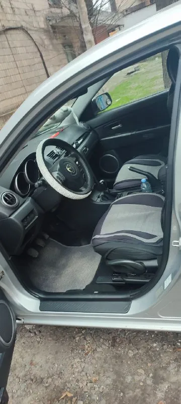 Продам мазда 3 хэтчбек1.6(механика )(bk),2007г. пробег 218000км. , один владелец. по тех. части на 5.любые проверки. г.донецк. цена 670000руб. +79494184088 - фотография - 5