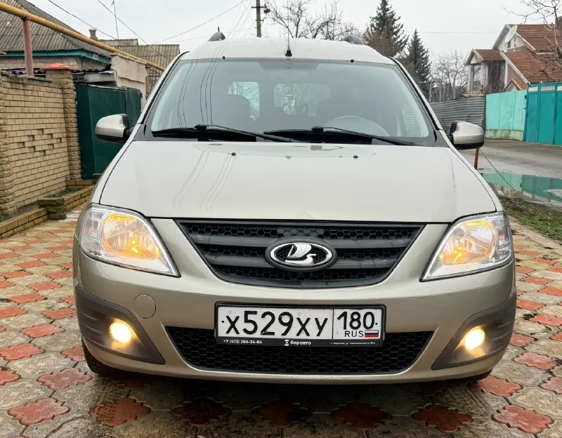 Продам ваз largus fl 2020 года выпуска мотор 1.6 106лс механика я собственник покупал в автосалоне п... - фотография