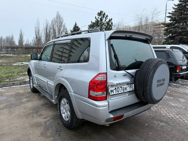 Продам mitsubishi pajero 2003 год выпуска 3.0 бензин газ вписанный 232000 км пробег 785 тыс руб +79495129783 📲 tg: александр 📞 звоните: +7(949)5129783 - фотография - 6