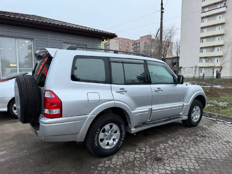 Продам mitsubishi pajero 2003 год выпуска 3.0 бензин газ вписанный 232000 км пробег 785 тыс руб +79495129783 📲 tg: александр 📞 звоните: +7(949)5129783 - фотография - 8