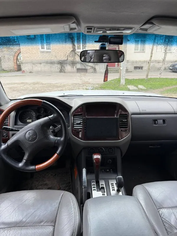 Продам mitsubishi pajero 2003 год выпуска 3.0 бензин газ вписанный 232000 км пробег 785 тыс руб +79495129783 📲 tg: александр 📞 звоните: +7(949)5129783 - фотография - 9