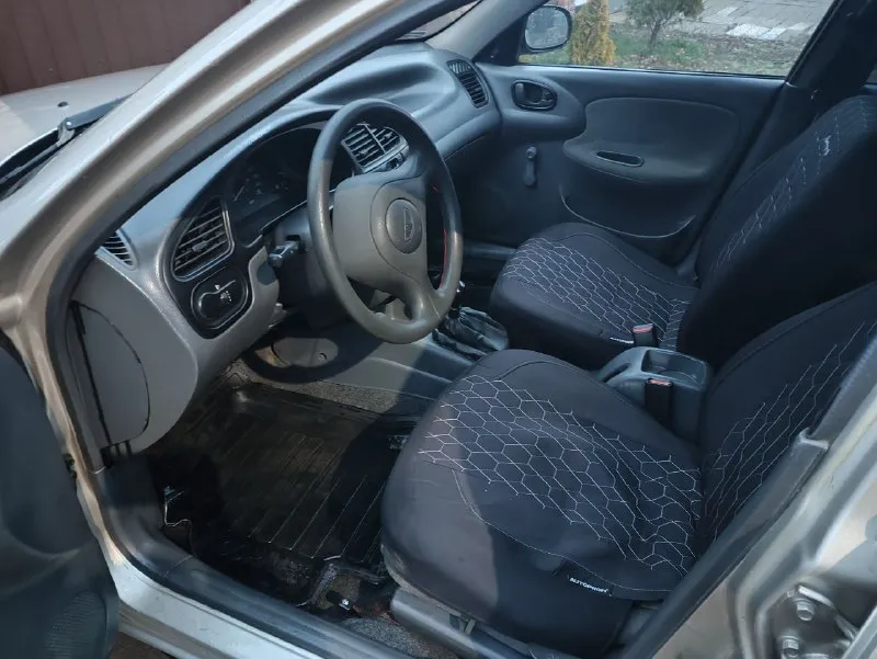 Продается daewoo sens 2004 год, кузов польский оцинкованный, не гнилой, зарегистрировано, новые диски, шины зима, хороший салон, на полном ходу, все стекла родные. документы в порядке. два ключа, сигнализация. покупалась как первый авто, поэтому есть небольшие нюансы. больше информации по телефону. телефон: +79498188818 📲 tg: @panzerkampfwagenvi 📞 звоните: +7(949)8188818 - фотография - 5