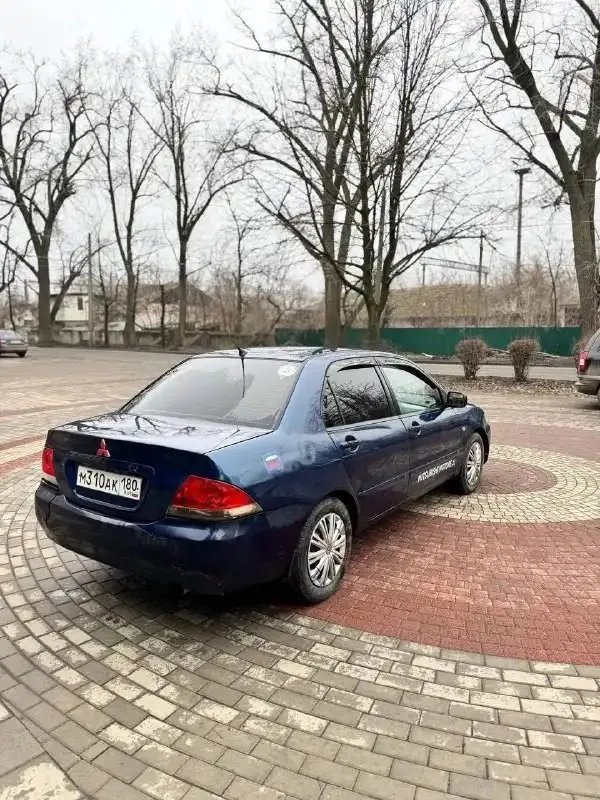 Продам mitsubishi lancer 9 год выпуска 2006 1.3 механика пробег 293.000km✅ газ бензин гас вписан в птс кузов не гнилой от слова совсем дно пороги стаканы лонжероны все в отличном состоянии лансер в хорошем состоянии! очень живой авто по технике двигатель капиталили 30т назад коробка переключает мягко подвеска обслужена на свежей зимней резине комплектация✅ ➖кондиционер ➖airbag ➖центральный замок ➖4-эсп ➖подогрев сидений ➖электро зеркала ➖музыка машина с полным переоформлением цена 350000 торг тел+79494002931 тел+79490582478 возможен обмен 📞 звоните: +7(949)4002931 - фотография - 2