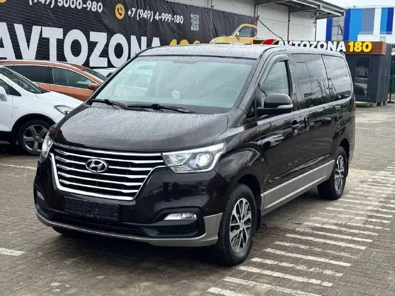 Продам hyundai starex 2018 г. двигатель: 2.5 дизель173 л. с. цена: 3.700.000 пробег: 110.000 я 2 вла... - фотография