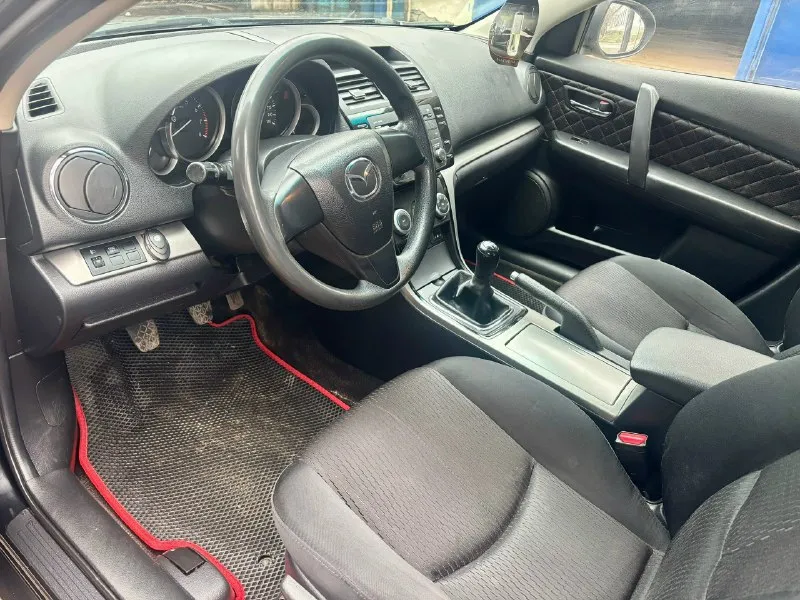 Mazda 6 gh 2011 год 1.8 механика кузов целый дно и пороги целые довезет куда угодно цена 725₽ г. донецк +79493945817 сергей 📞 звоните: +7(949)3945817 - фотография - 6