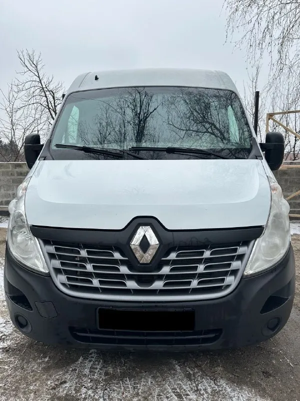 Продам свой бус renault master 3, 2017 года выпуска. в хорошем состоянии, без нареканий. очень резвы... - фотография