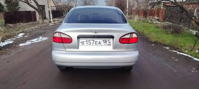 Продам ланос 2008 год! объем -1,5л. двигатель работает идеально не троит не дымит, масло не расходует! коробка полностью исправна, передачи переключает без хрустов! ходовая очень хорошая не чего не стучит и не гремит! салон не затертый, не просижен, весь пластик целый! дно завод, идеал! по электрике работает все что должно! стоит на хорошей зимней резине! у авто 1 хозяин с салона! в такси не была!!! осмотр г. мариуполь цена - 235 тысяч рублей! тел. +79495887028 - фотография - 4