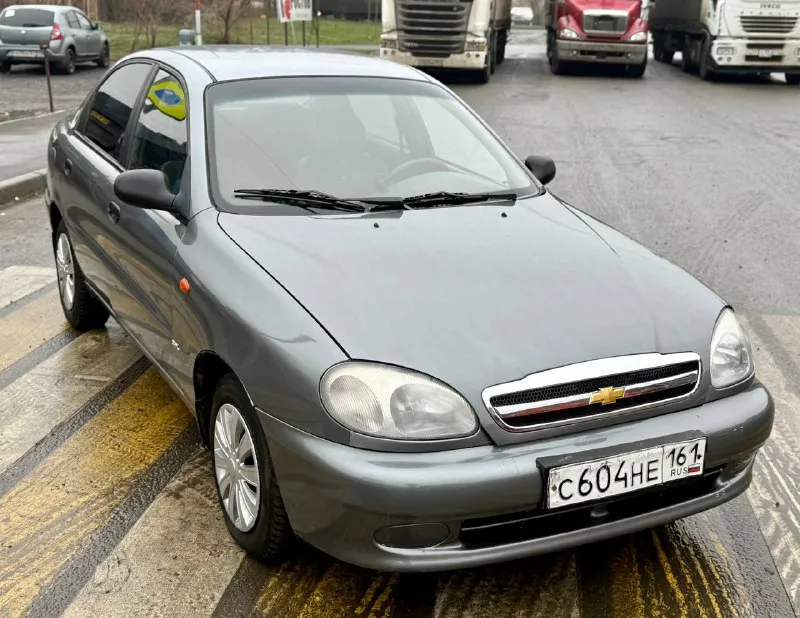 Шевроле ланос год выпуска 2007 мотор 1.5 бензин комплектация sx 2 владельца птс оригинал кондиционер стекло подьемники эур по кузову без рыжиков дно пороги целые по документам полный порядок технически в порядке все вопросы по телефону писать звонить в любое время видео обзор по запросу номер для связи +7 919 896 5615 также телеграмм +7 919 896 5616 💰цена 285.000 тысяч рублей - фотография - 4
