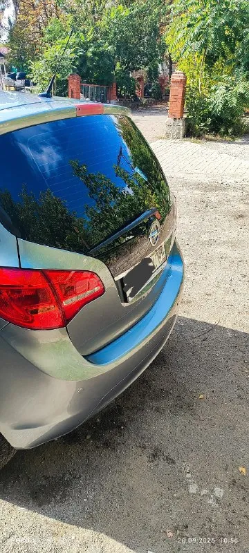 Продам opel мерива 2013г выпуска. 1.4 турбо бензин, акпп асин 6ти ступенчатый. штатная магнитола. ма... - фотография